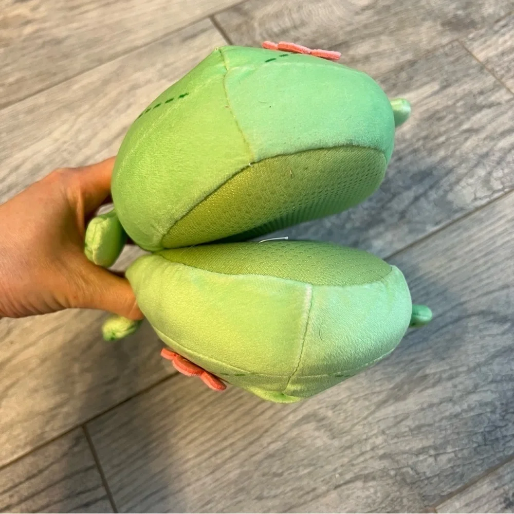 Squishmallow Size 13-1 Unisex Green Cactus Slippers